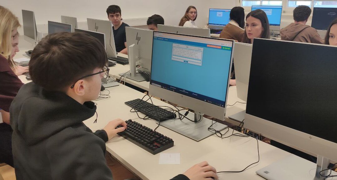 Drugo mjesto na državnom prvenstvu u kompjuterskoj daktilografiji